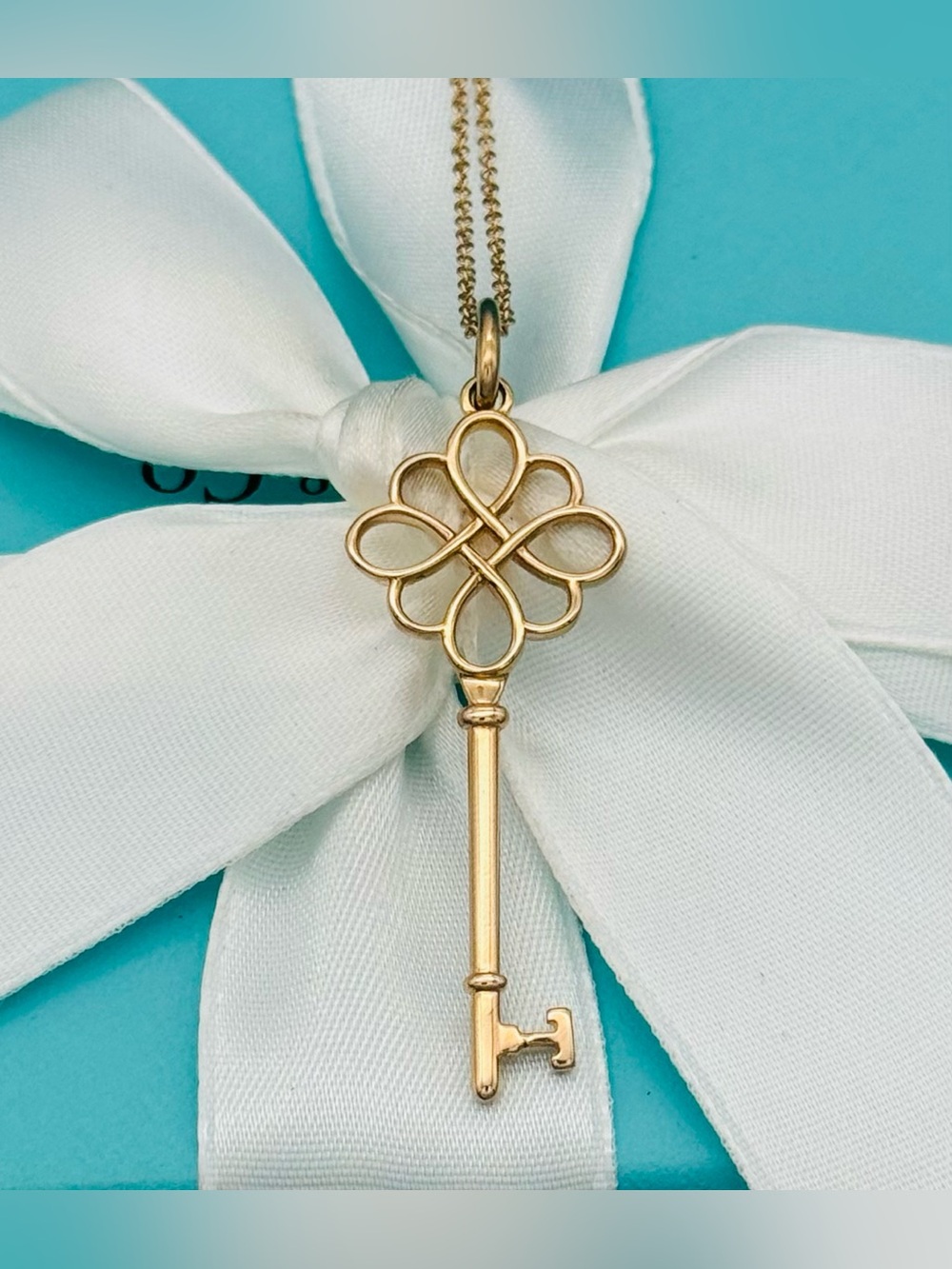 Tiffany & Co. Knot Key Pendant Necklace 18K Rose Gold Retired